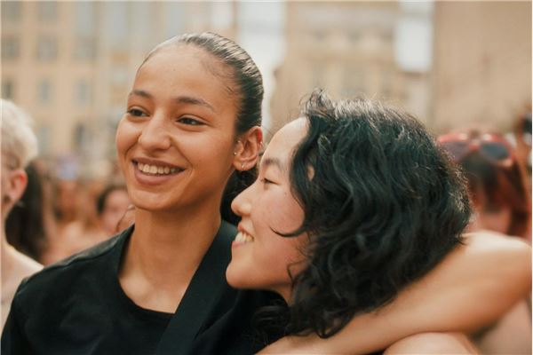 © Kathu studio Arte France 